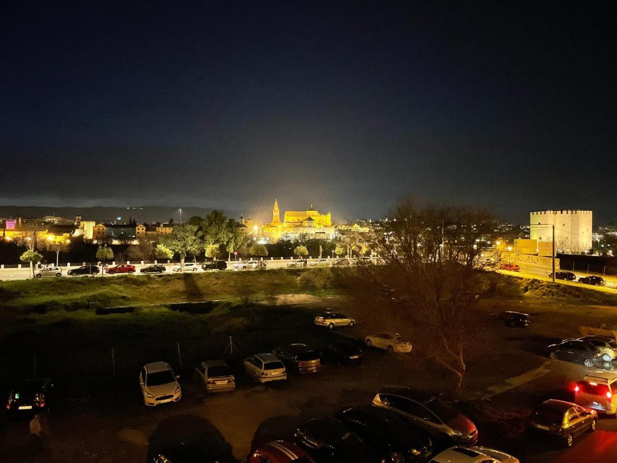 Apartament Puente A La Mezquita - Free Parking Kordoba Zewnętrze zdjęcie